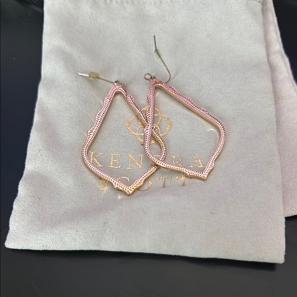 Kendra Scott Pink and Gold Geometric Earrings